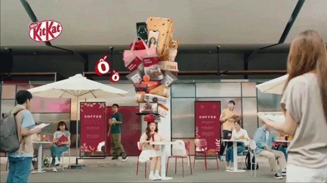 Reference commercial: shot breakdown · 06